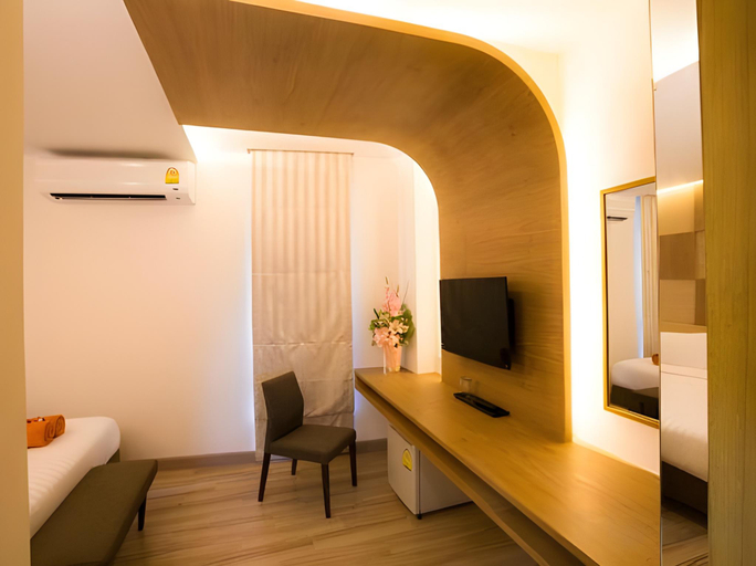 Others 4, P.72 Hotel, Pattaya