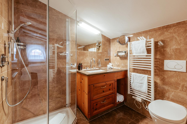 Bathroom 5, Biohotel Schweitzer, Imst