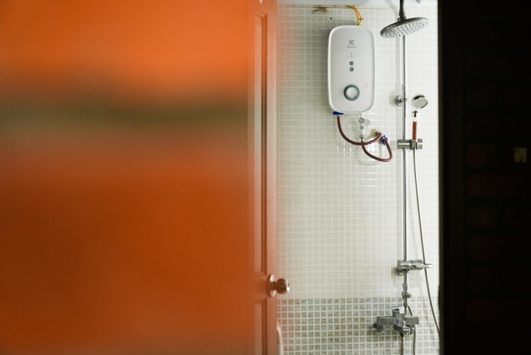 Bathroom 4, Suoi Rao Ecolodge, Châu Đức