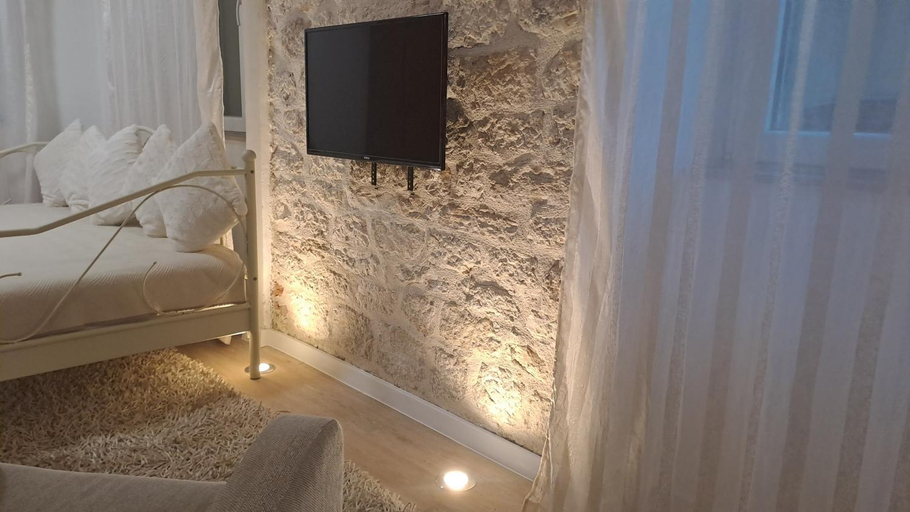 Bedroom 2, Medulic Palace Rooms & Apartments 2, Šibenik