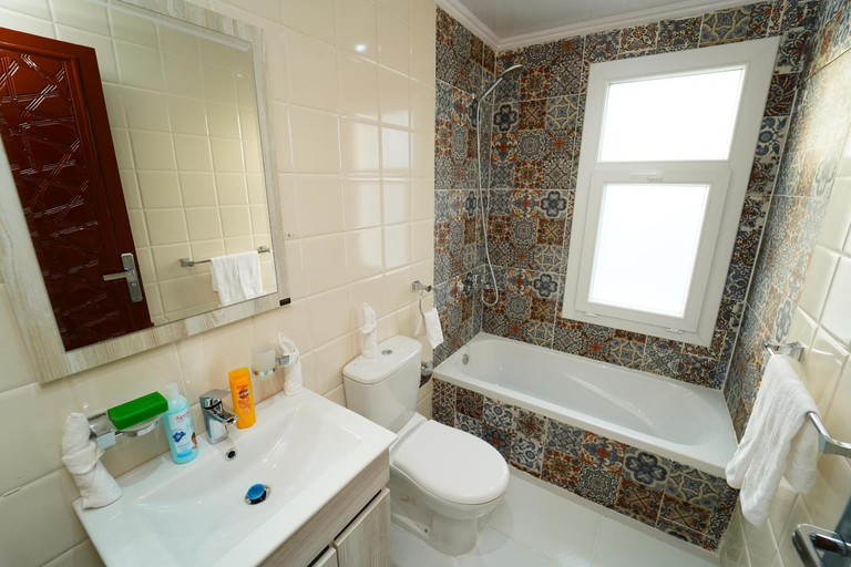Bathroom, Turquoise, Luxor