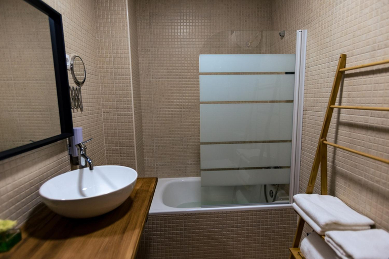 Bathroom 3, Hotel rural Candelsa, Badajoz