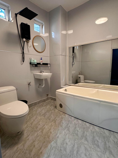 Bathroom, Spring Home, Ninh Kiều