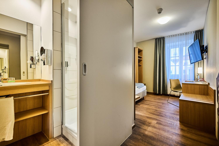 Others 3, Hotel & Gasthaus DAS ROHRL Straubing, Straubing