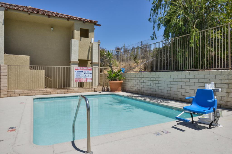 Exterior & Views 2, Quality Inn Lake Elsinore I-15, Riverside