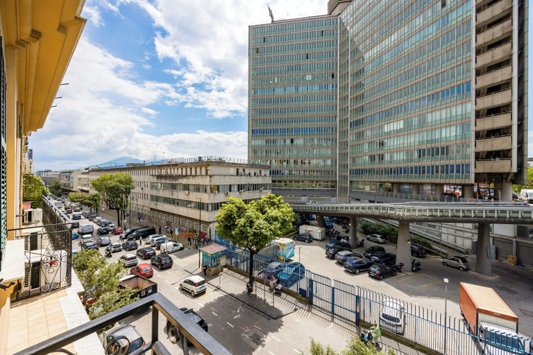 View from property, Urban Base Garibaldi by Napoliapartments, Napoli