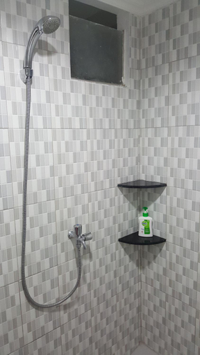 Bathroom 3, Papilukas Room Kalibata City - Studio Silver, South Jakarta