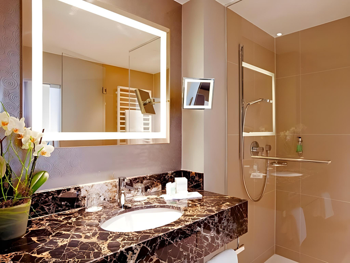 Bathroom 5, Hotel Maximilian’s, Augsburg