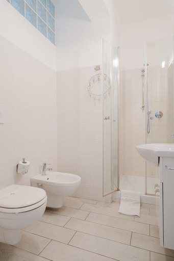 Others 3, B&B La finestra sul porto, Sassari