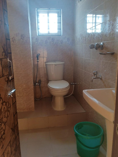 Bathroom, Hotel GM Palace, Chittagong