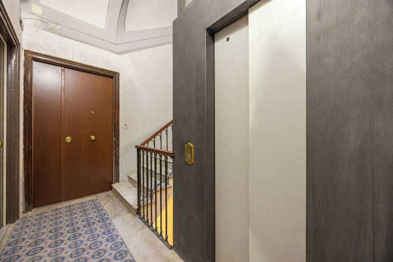 Exterior 5, Urban Base Garibaldi by Napoliapartments, Napoli