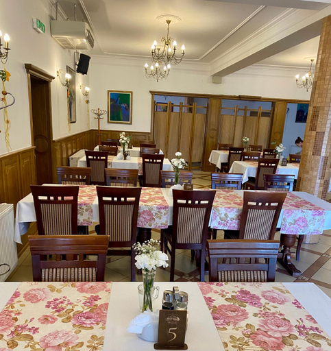 Food & Drinks 3, HOTEL RESTAURACJA WESOLA, Dąbrowa