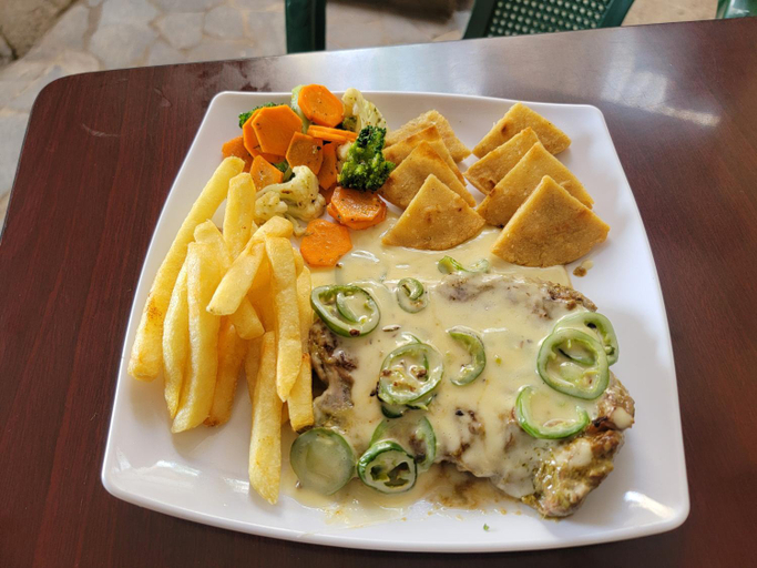 Food & Drinks 5, Restaurante y Hostal Romayor, Santa Ana