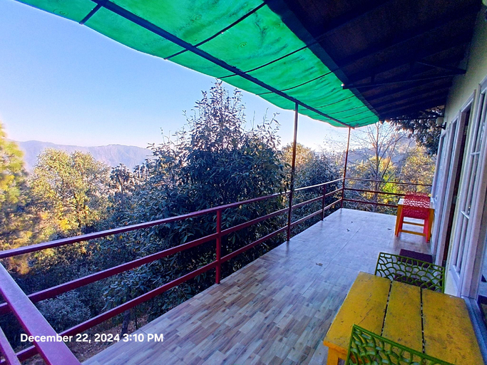 Others 4, Way Wood Wind, Nainital