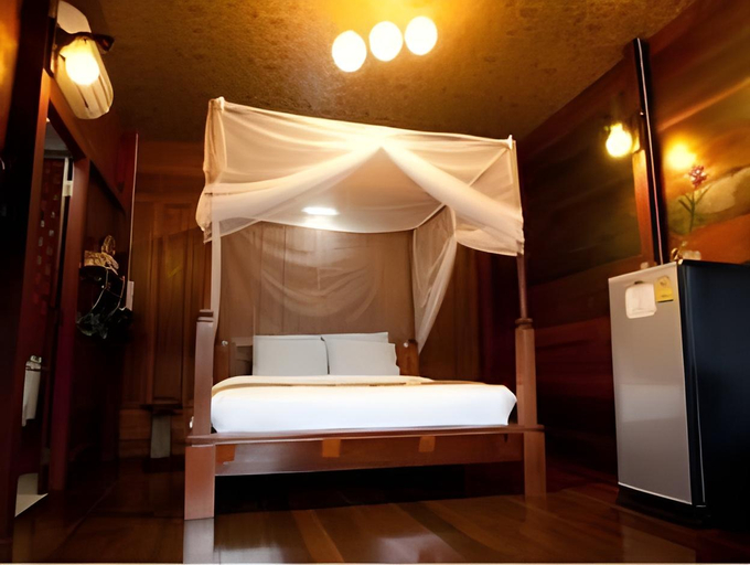 Bedroom 3, Ruenton Resort เรือนต้น รีสอร์ท, Sattahip