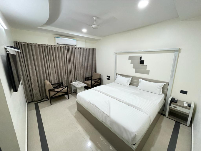 Bedroom, SR Hotel, Visakhapatnam
