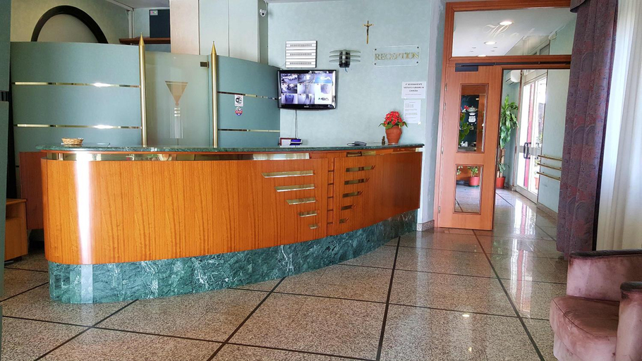 Public Area, Re Di Cuori Hotel, Caserta