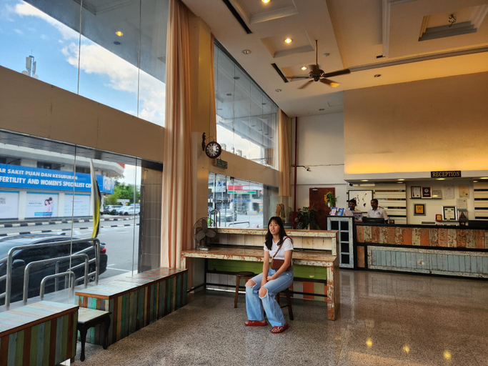 Food & Drinks, Fair Park Premier, Kinta