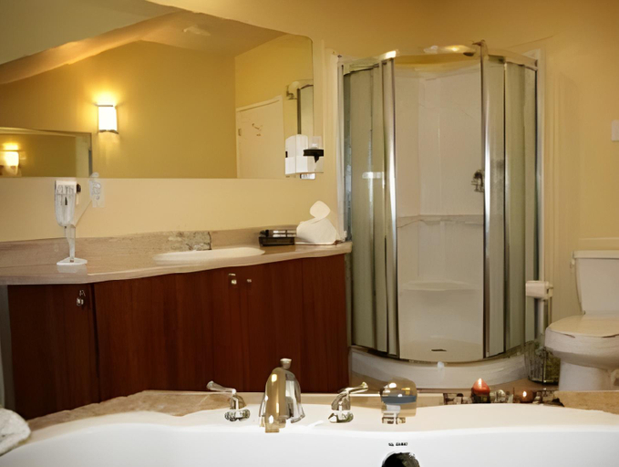 Bathroom 3, Hôtel La Porte de la Matawinie, Matawinie
