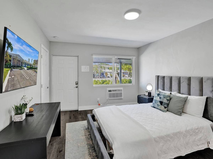 Room 2, Pelican by Stay Hospitality, Broward