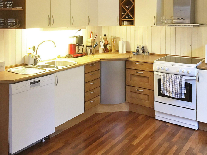 Others 4, 4 Star Holiday Home in Hovag, Lillesand