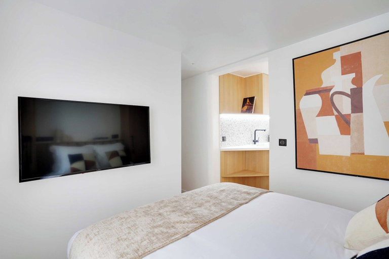 Room 5, Charming apt With Balcony - 1br/2p - Saint Lazare, Paris