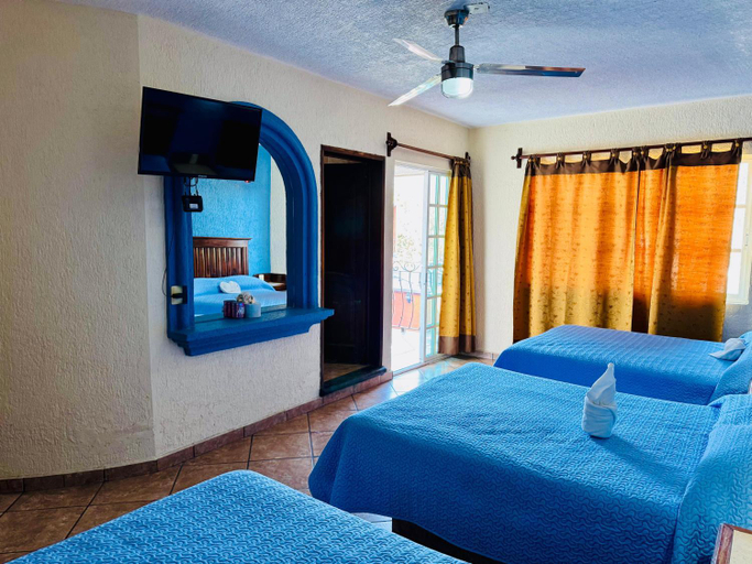 Bedroom 2, Hotel Cabanas Santa Cruz, Tlayacapan