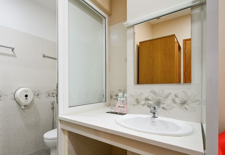Bathroom 5, Camila Airport Hotel, Tân Bình