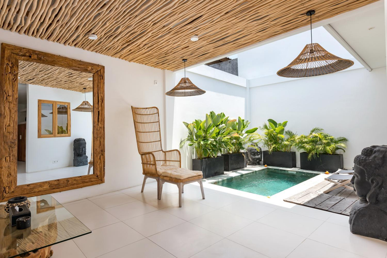 Others 2, Spacious 1Br Villas in Seminyak, Badung