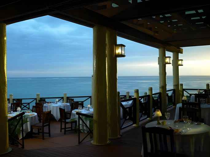 Food & Drinks 5, Shangri-La Yanuca Island, Fiji, Nadroga/Navosa