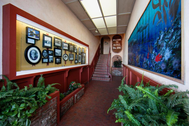 Public Area 3, Hotel Mac Rae, Los Angeles