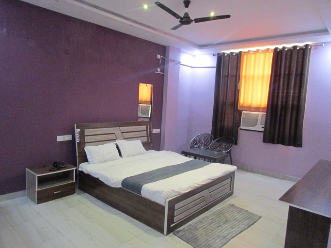 Bedroom 4, Hotel Celebration Green, East Nimar
