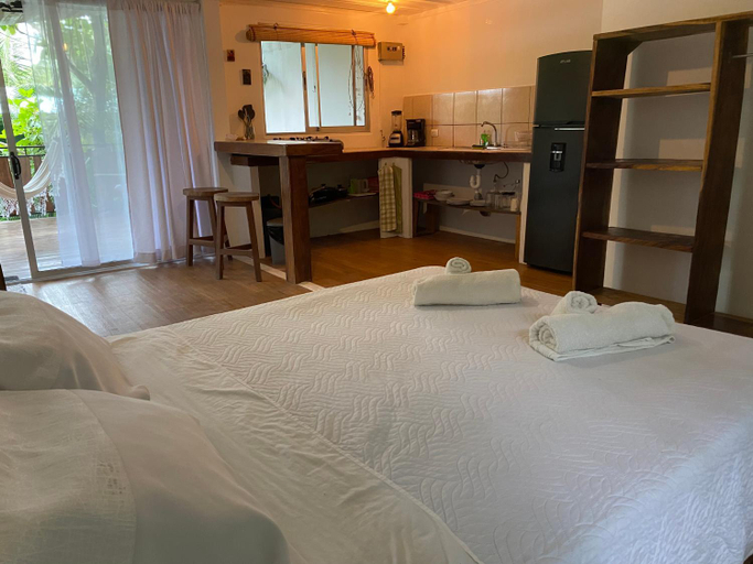 Others 5, Nahele Lodge, Puntarenas