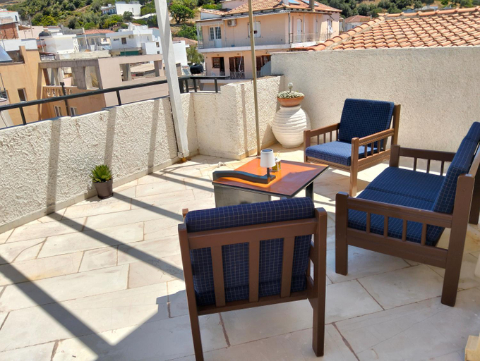 Others 5, Hotel Tainaro, Central Greece
