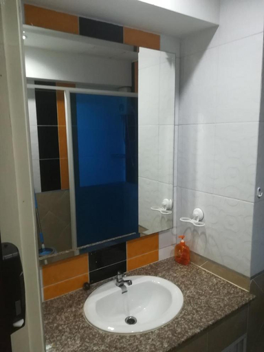 Bathroom 5, Jomtien beach Condominium, Pattaya