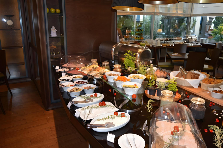 Food & Drinks 5, IN Hotel Beograd, Belgrade