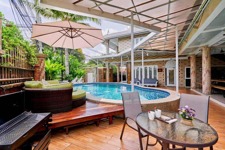 Food & Drinks 5, SIAM GALA, Pool/Sauna/Snooker/Karaoke Room/BBQ, Pattaya