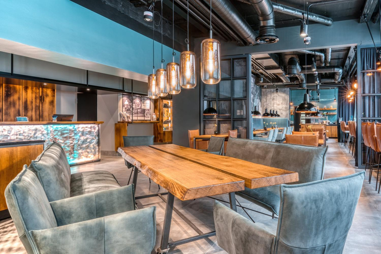 Public Area, Unsölds Factory Hotel, München
