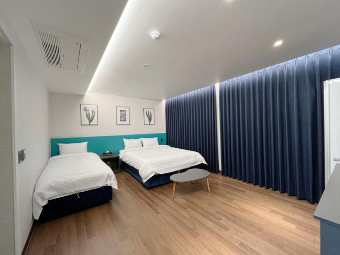 Bedroom 3, HOTEL GD, Yeosu, Yeosu