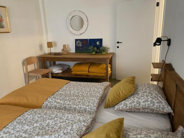 Others 4, Vakantiewoning Het Wielje Maasland, Limburg