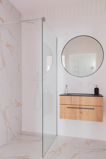 Bathroom 2, Metropolis Design Apartments, Kraków City