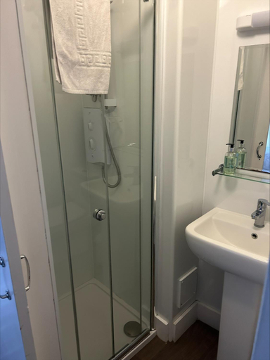 Bathroom 4, Whisky Capital Inn, Moray