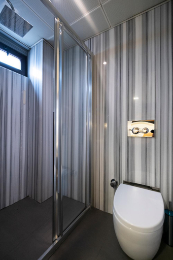 Bathroom 4, The Pera Hotel, Beyoğlu