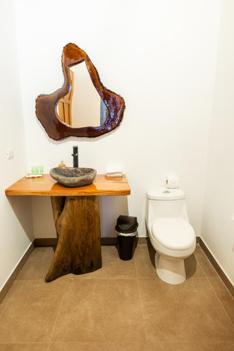Bathroom 3, La Fortuna Natural Green, San Ramón