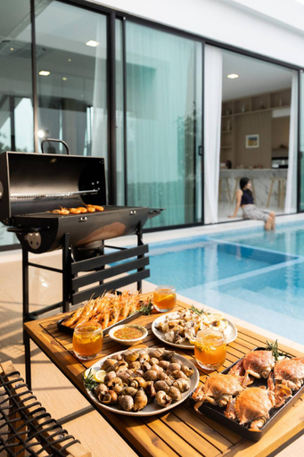 Food & Drinks, Prime Deluxe Villa - 4 BR Private Pool Villa Na Jomtien, Sattahip