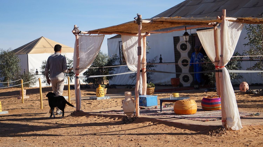 Others 3, Sleeping in a Luxury tent in Merzouga desert, Errachidia