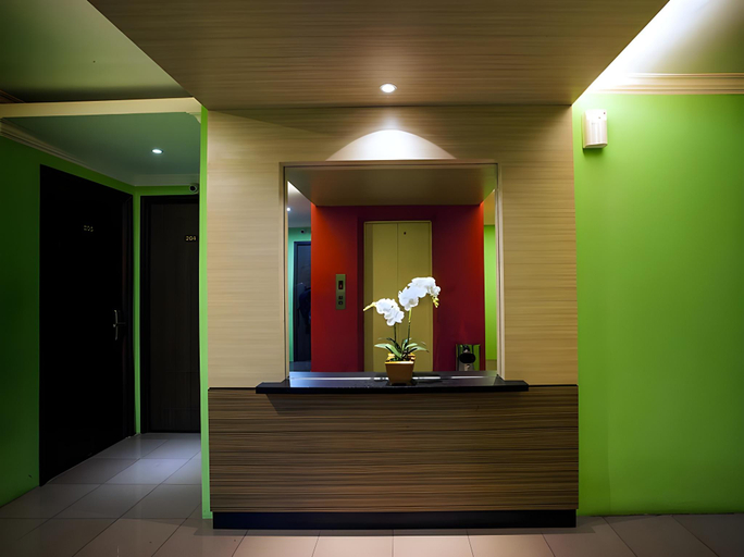 Others 5, Hin's Hotel, Jakarta Barat