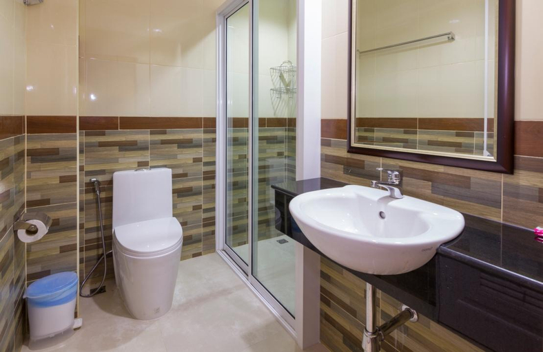 Bathroom, Hotel Love Mansion, Pattaya