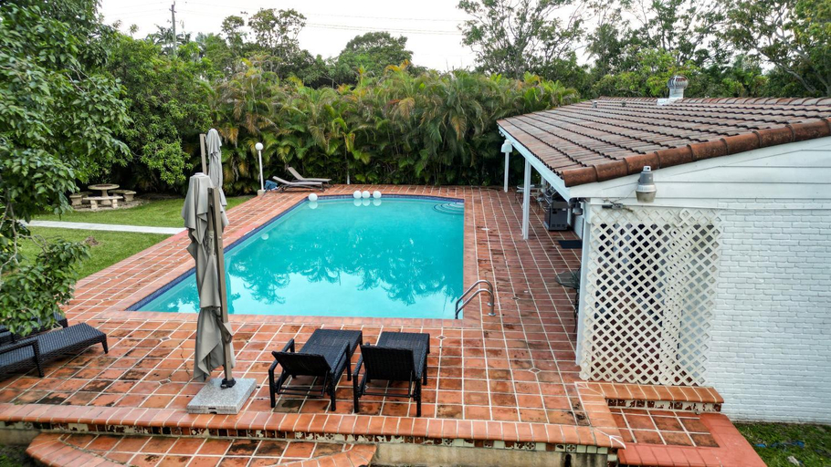 Sport & Beauty 2, La Finca, Miami-Dade
