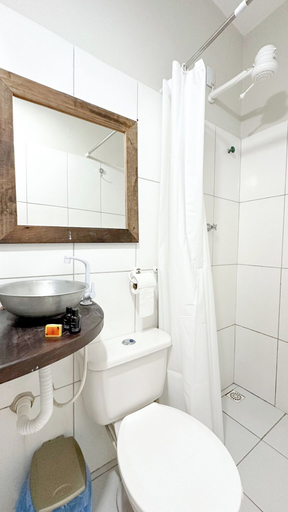 Bathroom 3, Che Brazil Pousada, Cruz